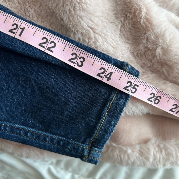 SPANX Every Wear Pull-on Ankle Skinny Jeans - Picture 5 of 7